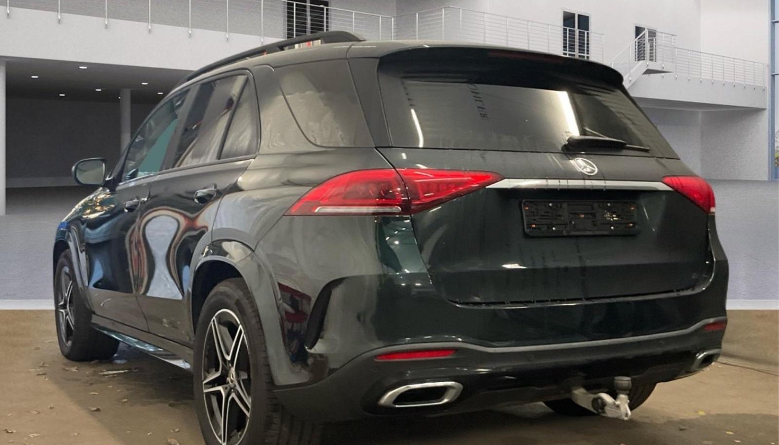 Mercedes-Benz GLE AMG Line 12