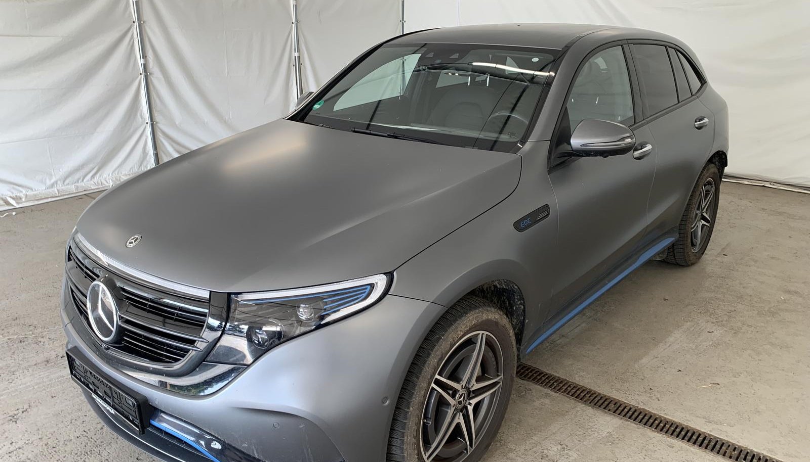 Mercedes-Benz EQC AMG Line