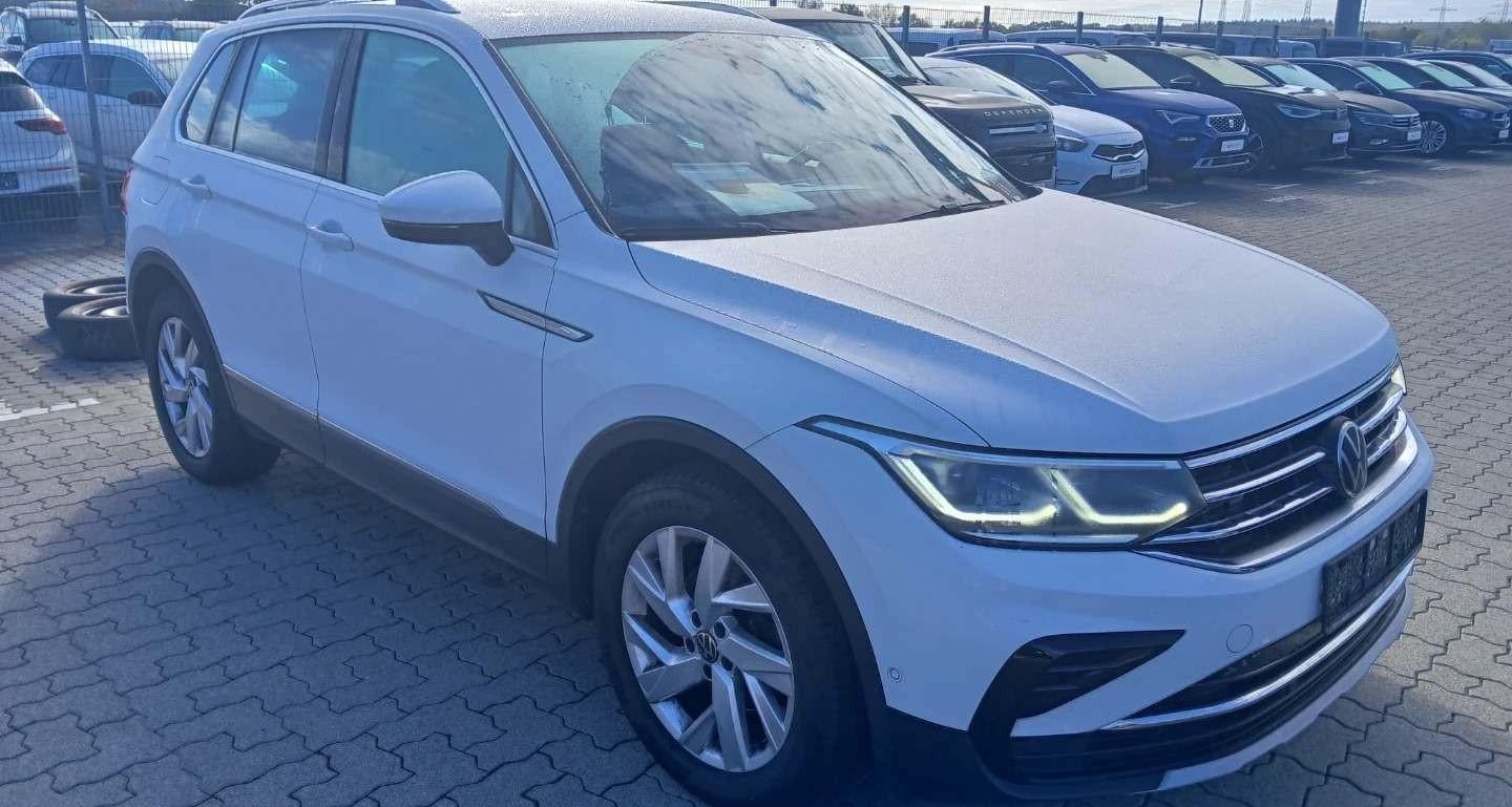 Volkswagen Tiguan Elegance 2
