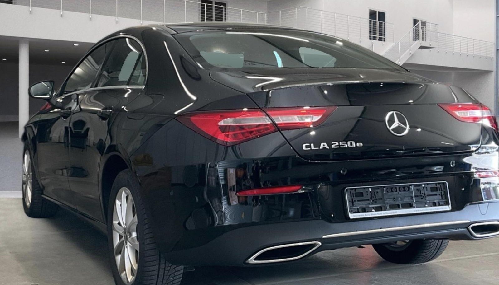 Mercedes-Benz CLA CLA 250 e (118.386) 6