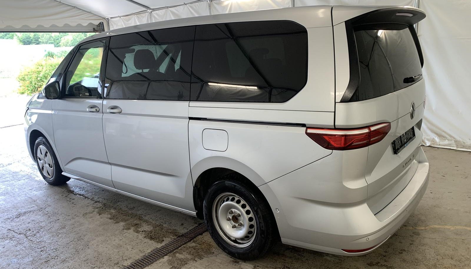 Volkswagen Multivan lang 8