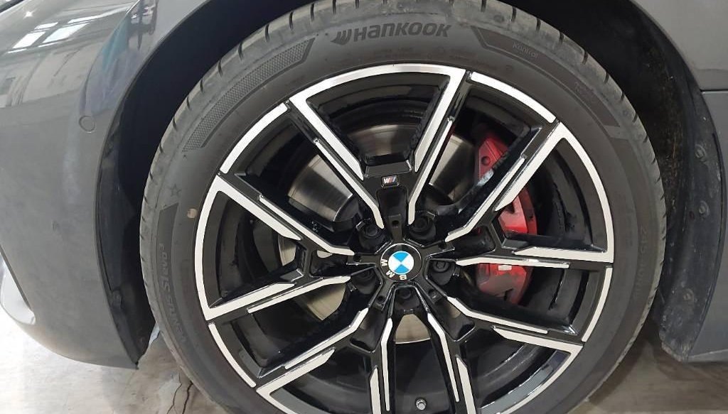 BMW 4 M Sport Pro 4