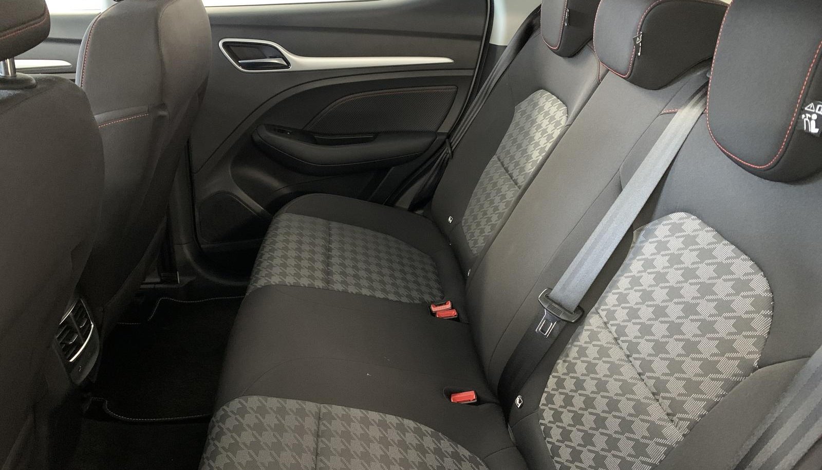 MG ZS Comfort 6