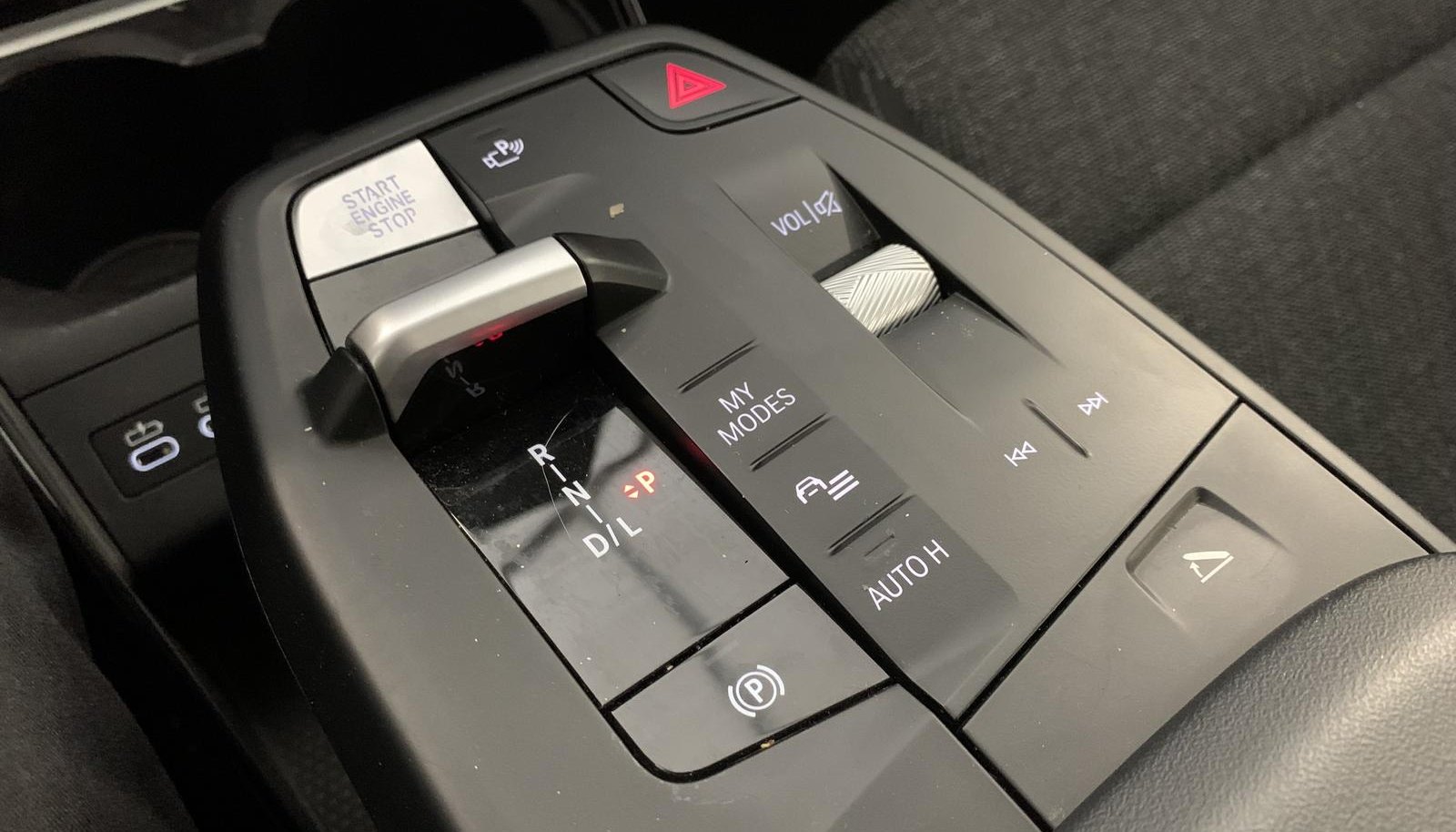 BMW X1 23d xDrive NAVI/AHKLED/DRIVING ASS 11