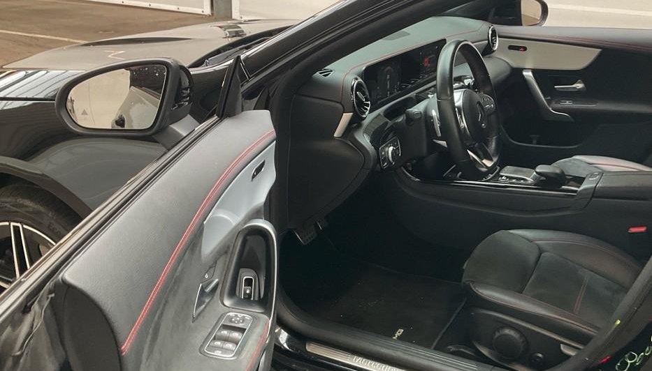 Mercedes-Benz CLA AMG Line 12