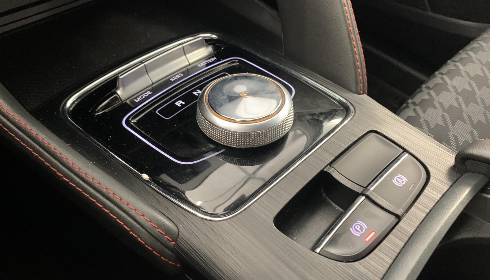 MG ZS Comfort 8