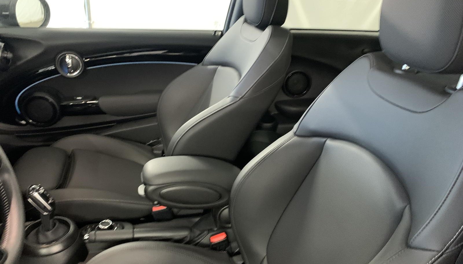 Mini Cooper Cooper Classic Trim 8