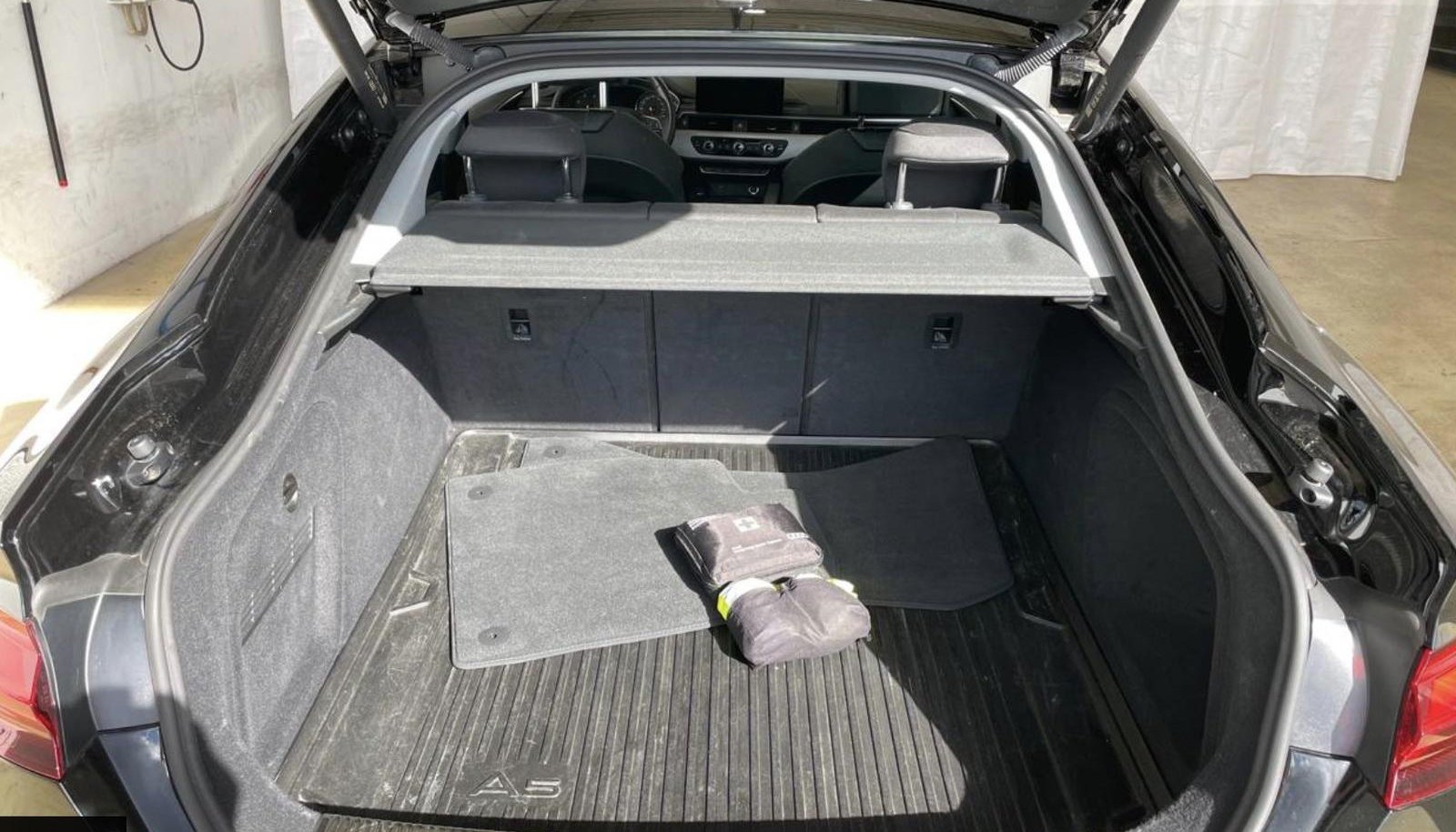 Audi A5 40 TDI basis 7
