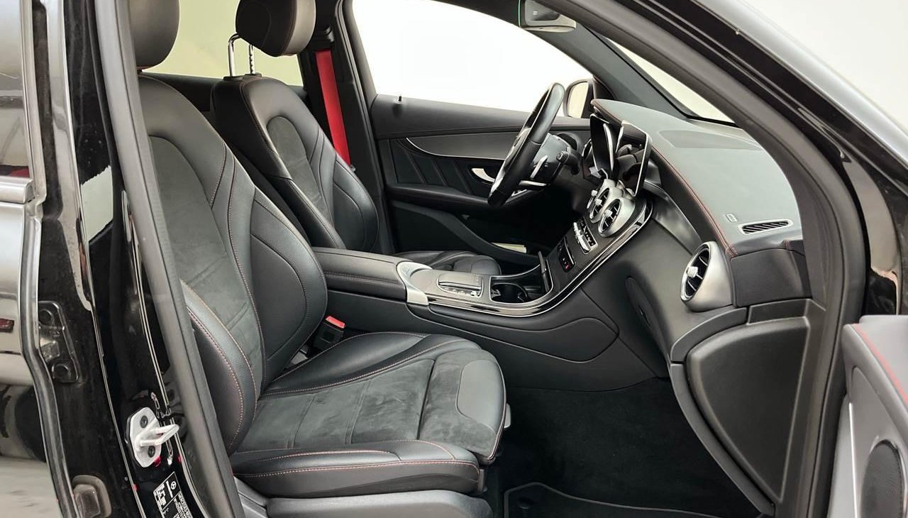 Mercedes-Benz GLC Coupe AMG Line Plus 6