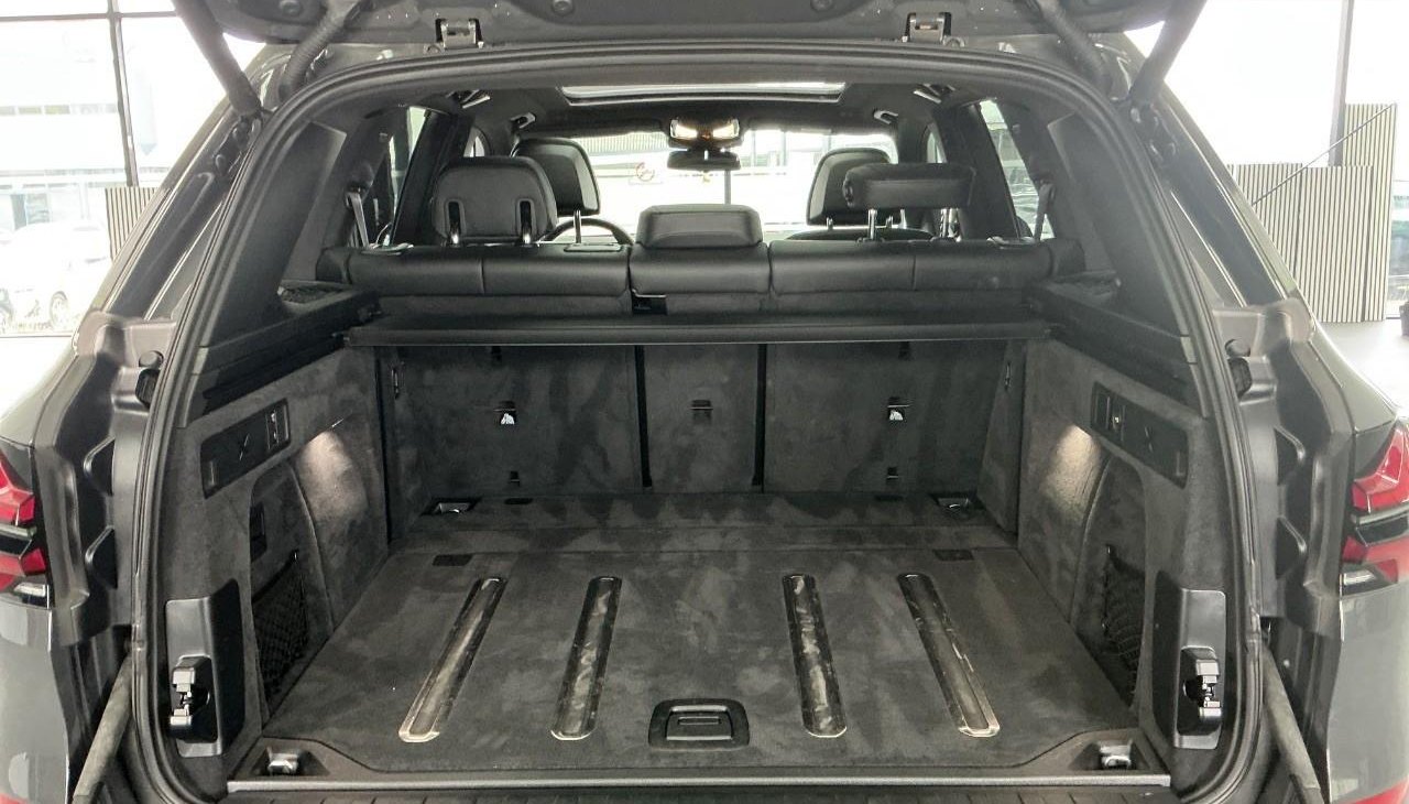 BMW X5 M Sport Pro 10