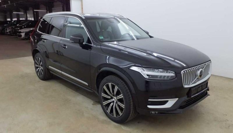 Volvo XC90 Inscription AWD 2