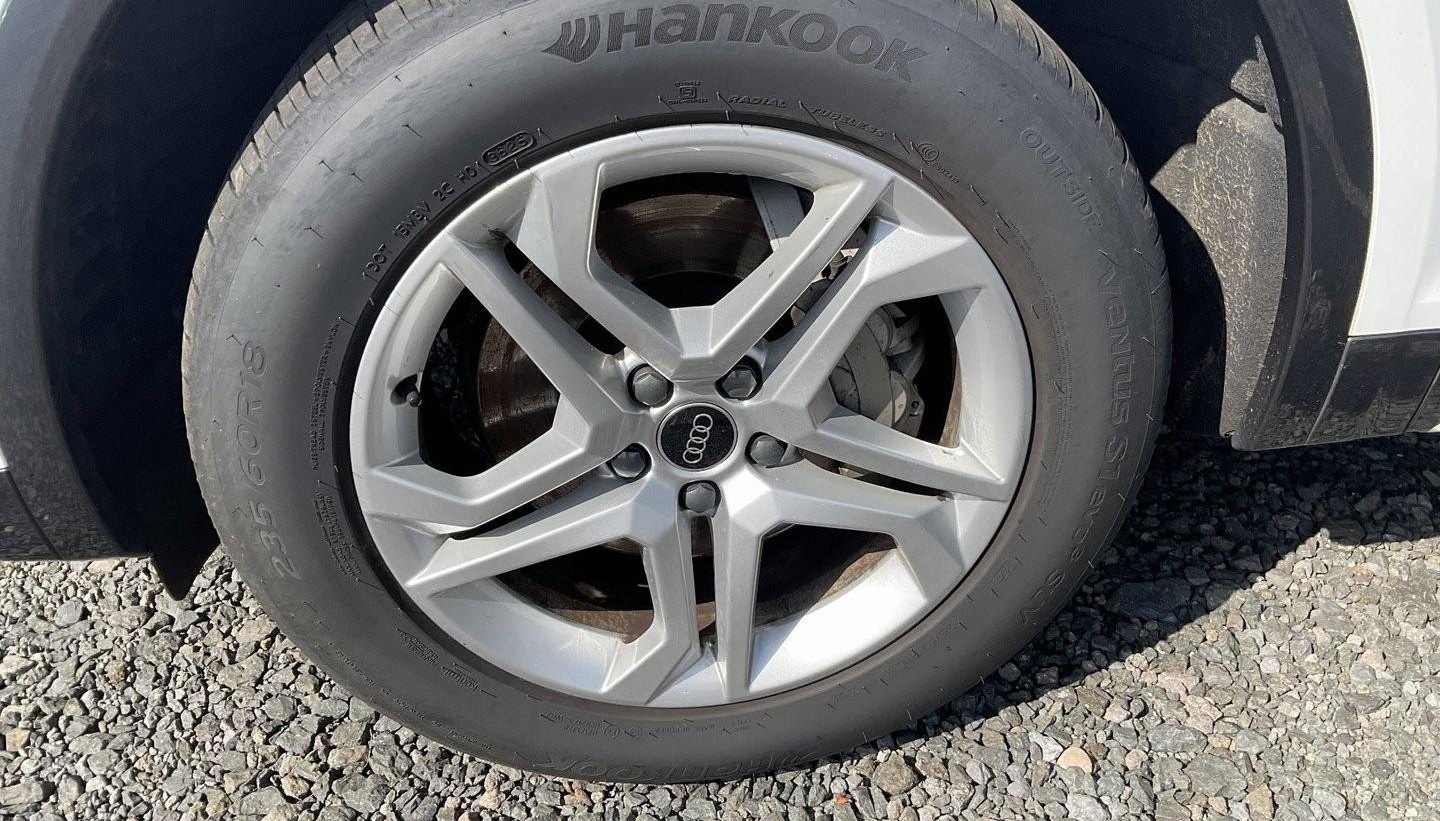 Audi Q5 5