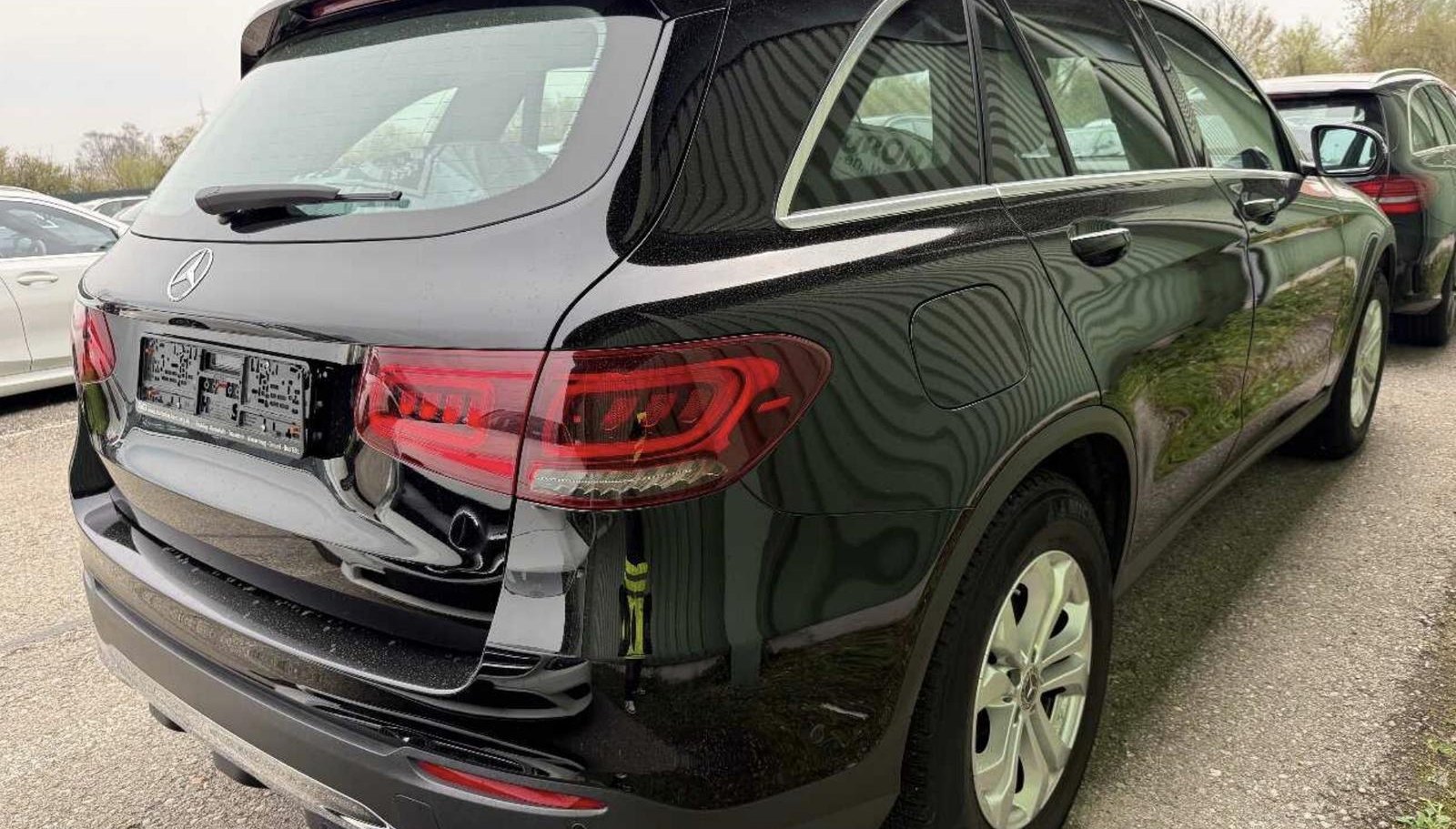 Mercedes-Benz GLC GLC 220 d 4Matic 4