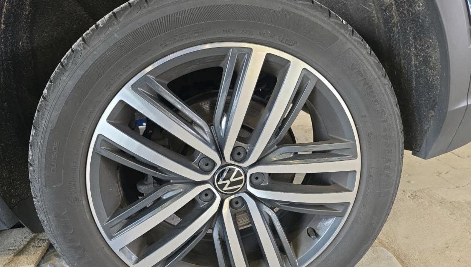 Volkswagen Tiguan Elegance 4Motion 5