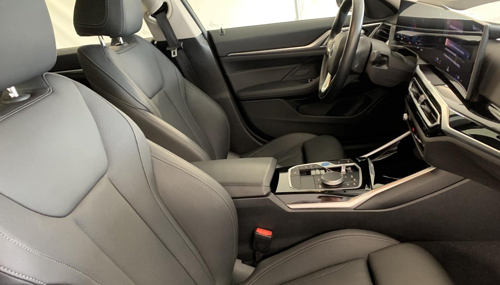 BMW i4 35 eDrive 3