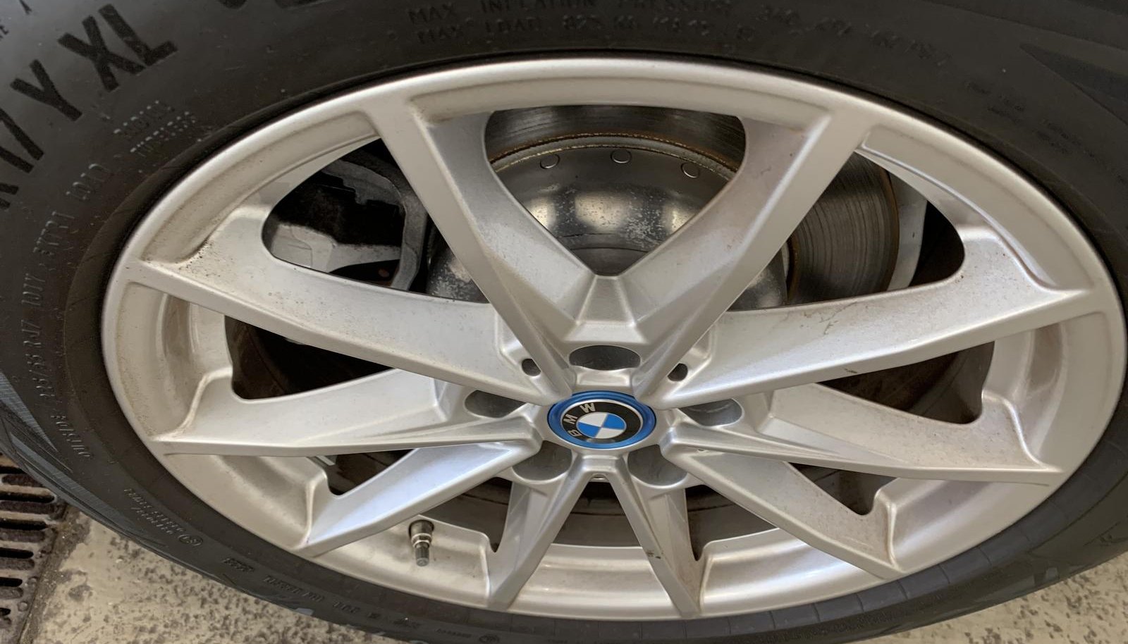BMW i4 35 eDrive 7
