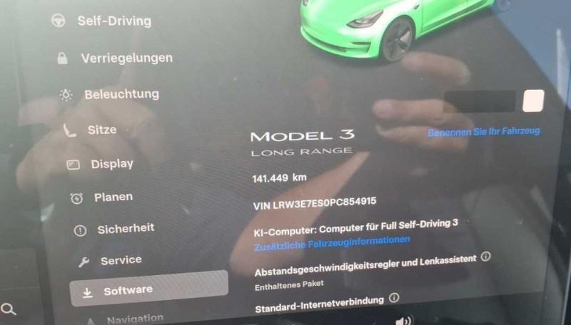 Tesla Model 3 Long Range RWD 8