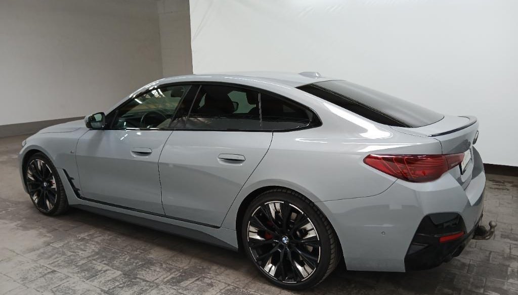 BMW 4 M Sport Pro 3