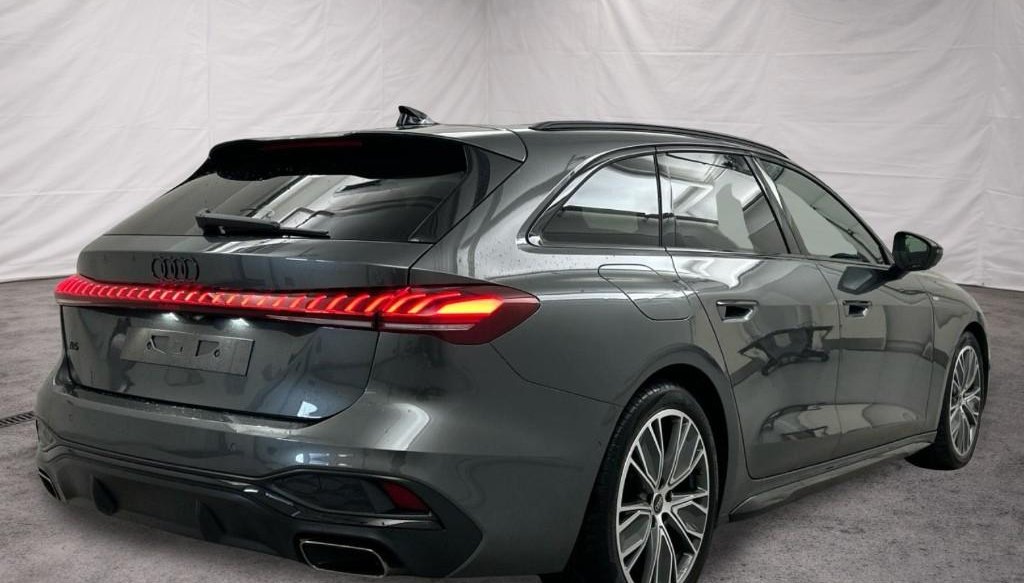 Audi A5 S line Plus 4