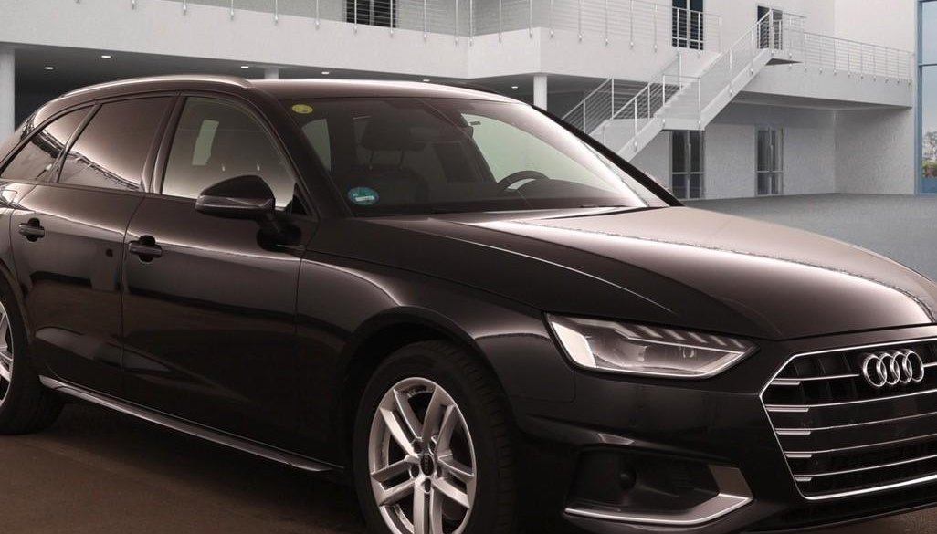 Audi A4 S-Line 8