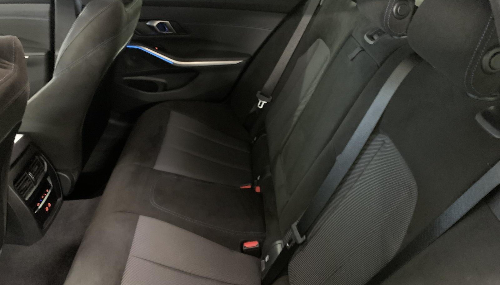BMW 3 320 d M Sport 9