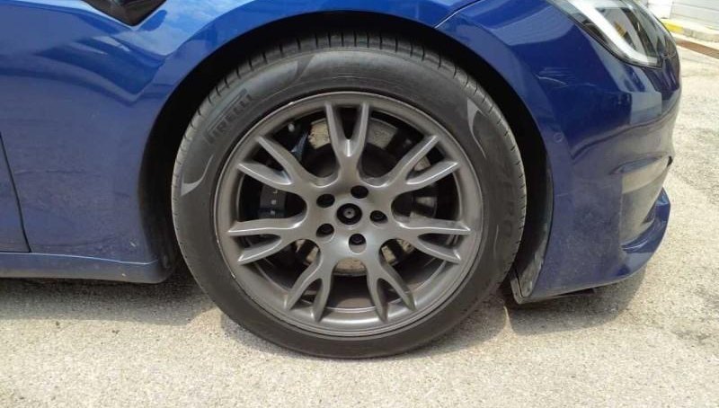 Tesla Model S Plaid 11