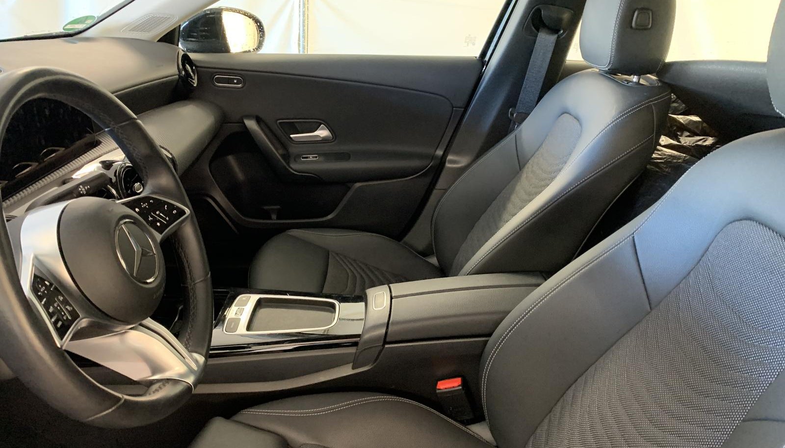 Mercedes-Benz A A 250 e (177.085) 9