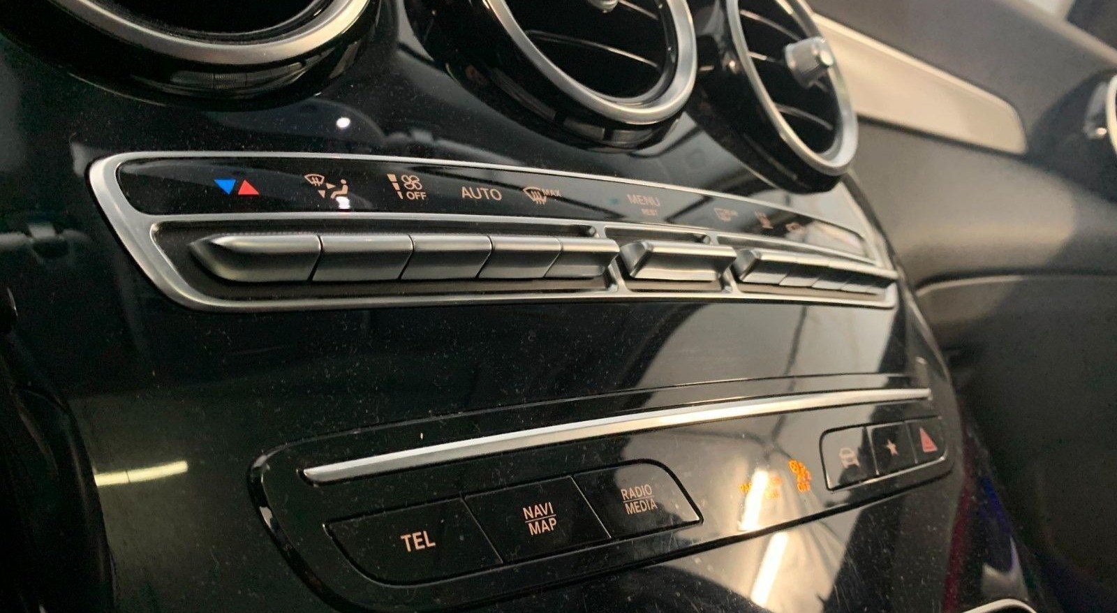 Mercedes-Benz GLC GLC 300 e 4Matic 11