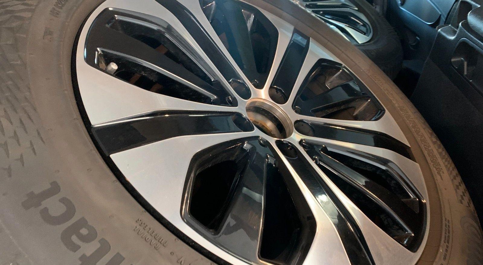 Mercedes-Benz GLC GLC 300 e 4Matic 6