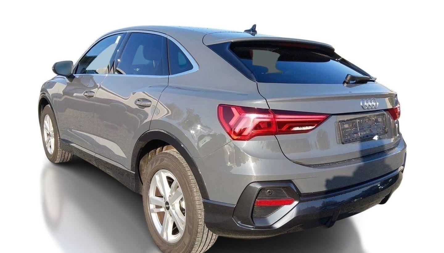 Audi Q3 35 TDI basis 8