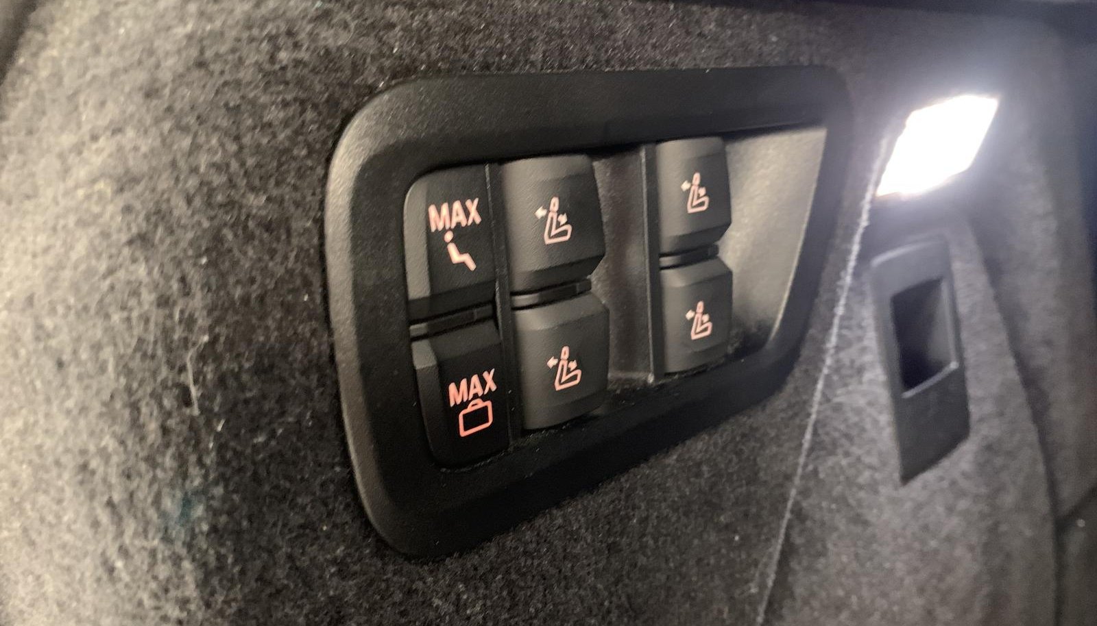 BMW X7 xDrive M60 i M Sport Pro 10