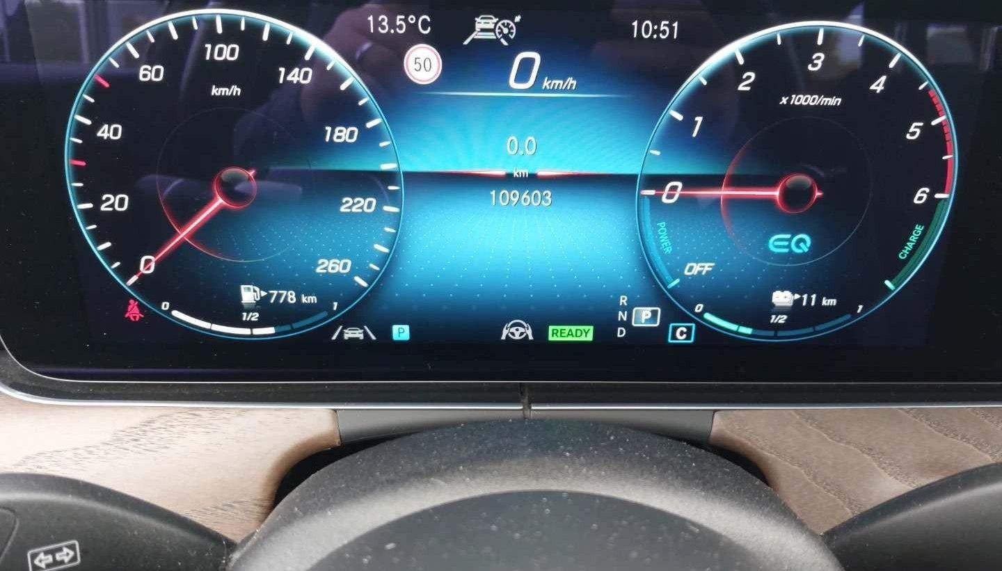 Mercedes-Benz E E 300 de 4Matic AMG Line 7