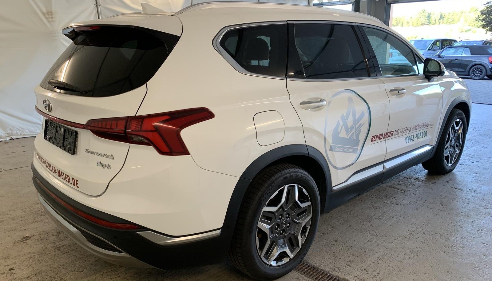 Hyundai Santa Prime Plug-In Hybrid 4WD 5