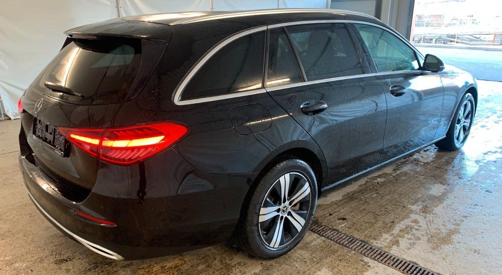Mercedes-Benz C Avantgarde 4