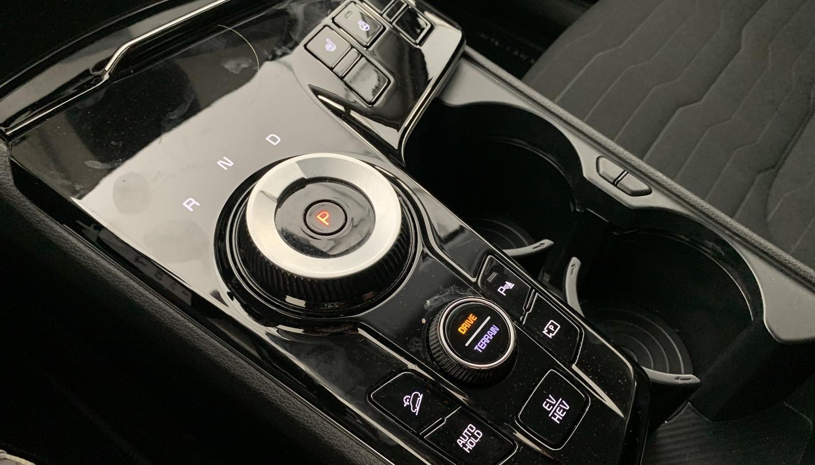 Kia Sportage Plug-in Hybrid 4WD 11