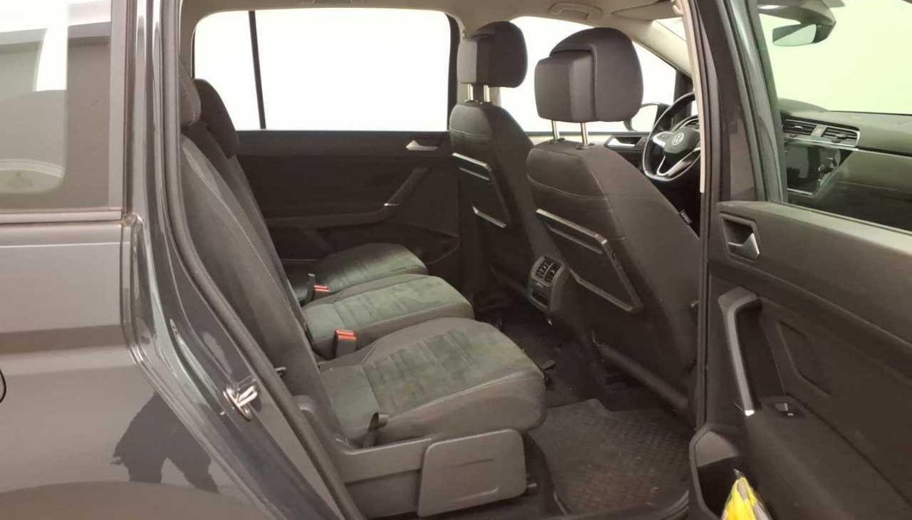 Volkswagen Touran Comfortline 11