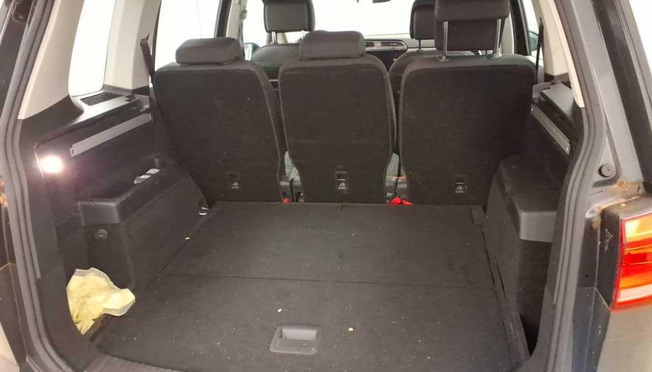 Volkswagen Touran Comfortline 12