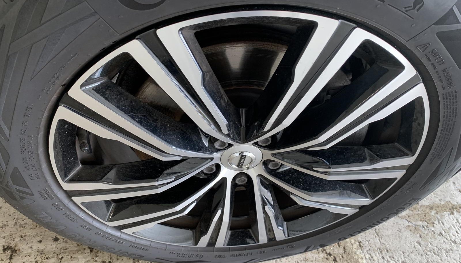 Volvo XC60 Inscription 2WD 3