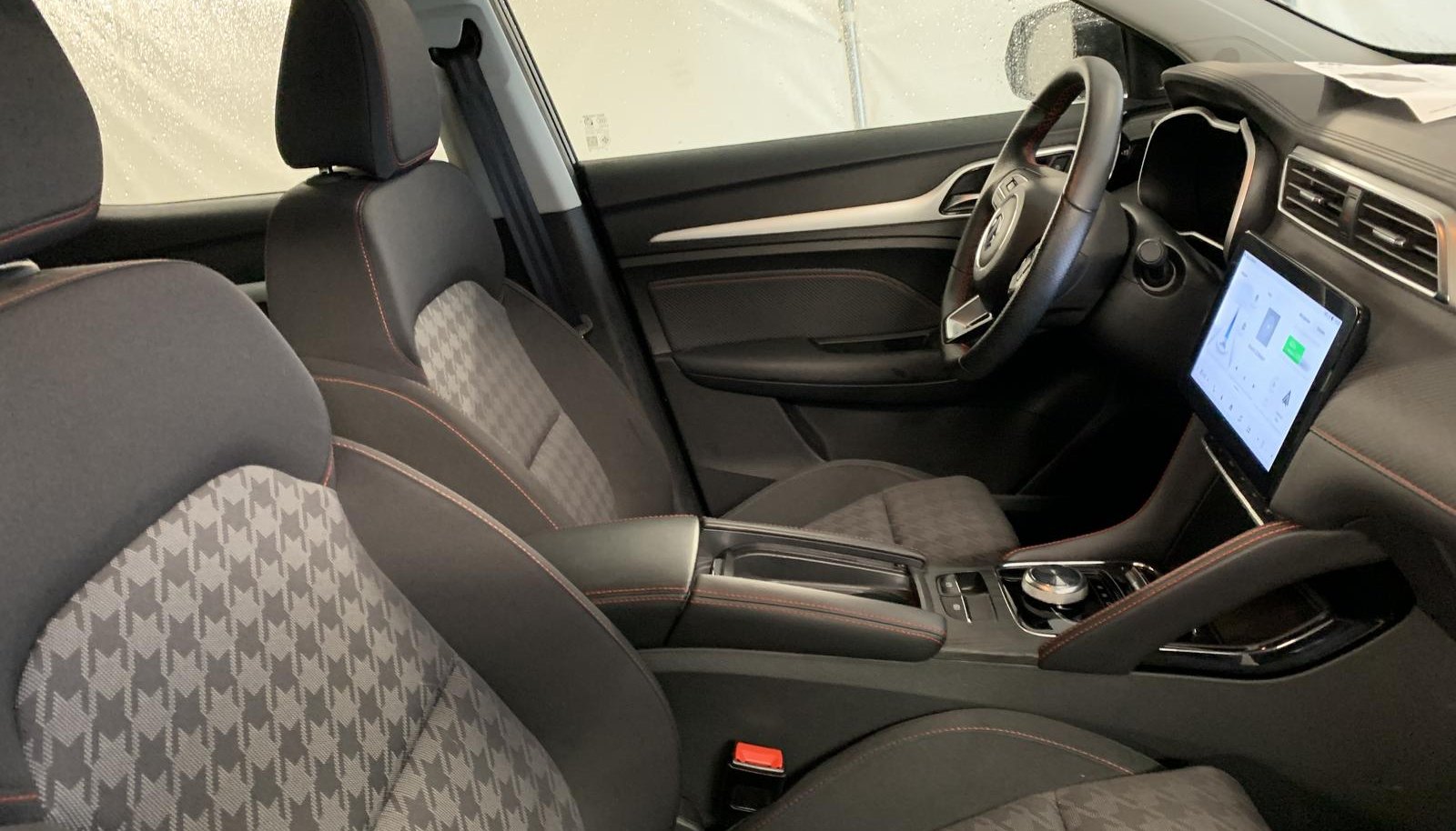 MG ZS Comfort 3