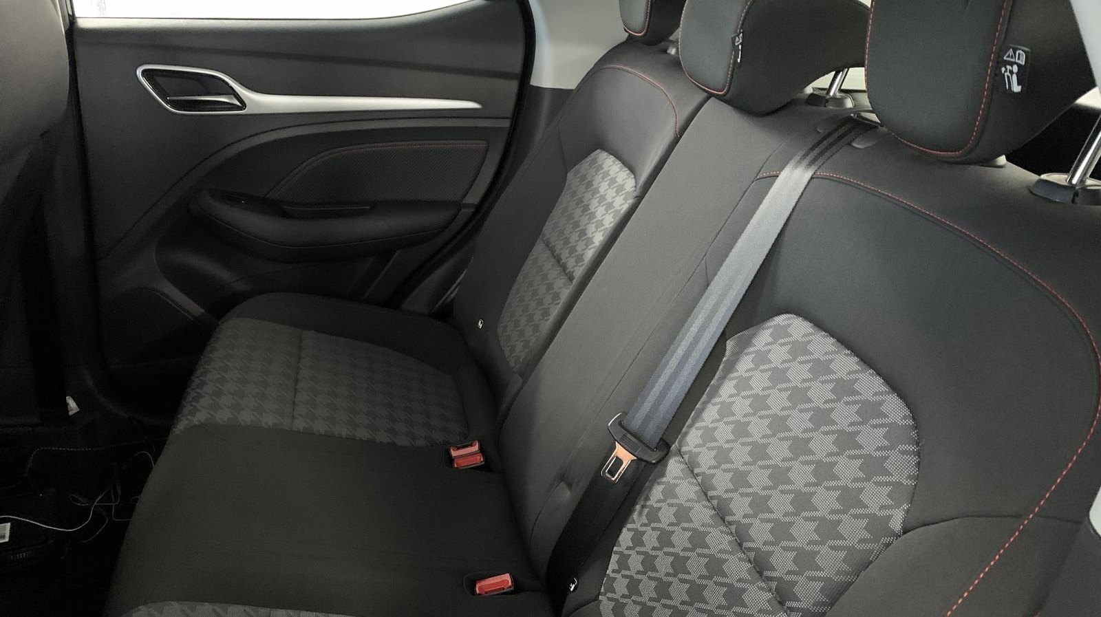 MG ZS Comfort 6