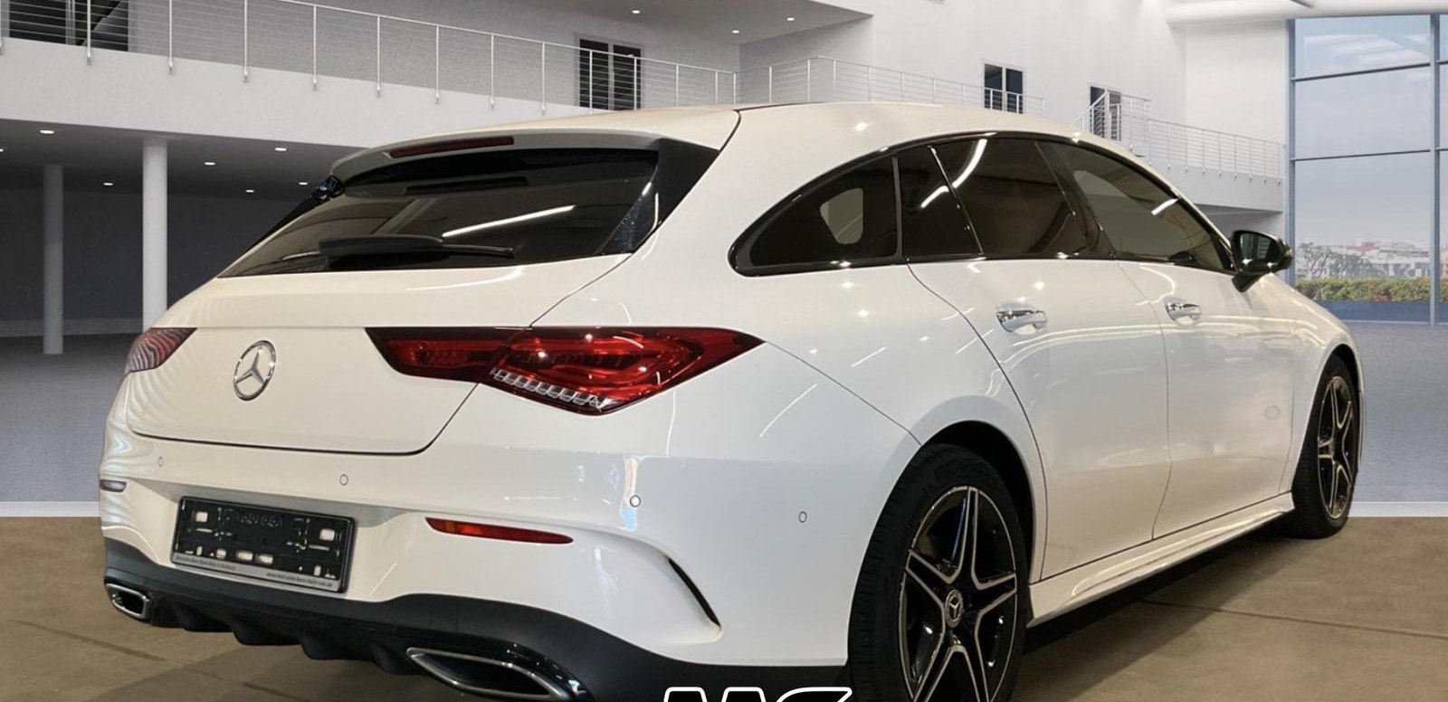 Mercedes-Benz CLA AMG Line 4