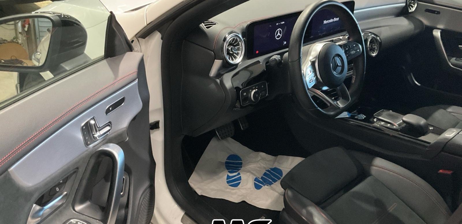 Mercedes-Benz CLA AMG Line 5