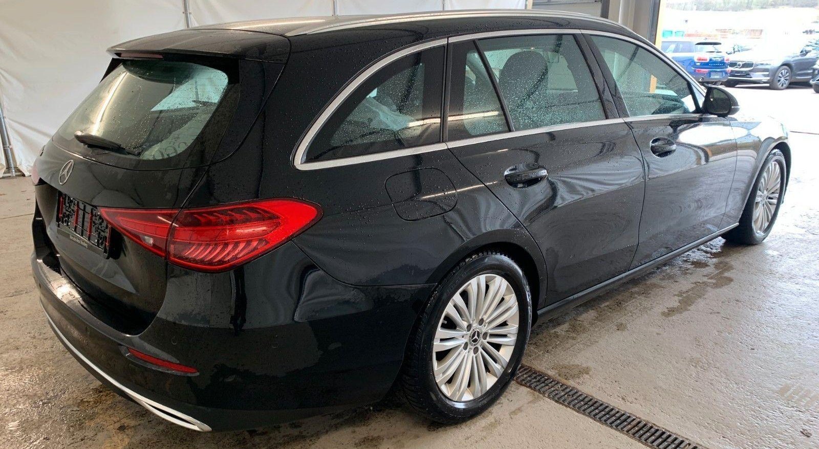 Mercedes-Benz C Avantgarde 4