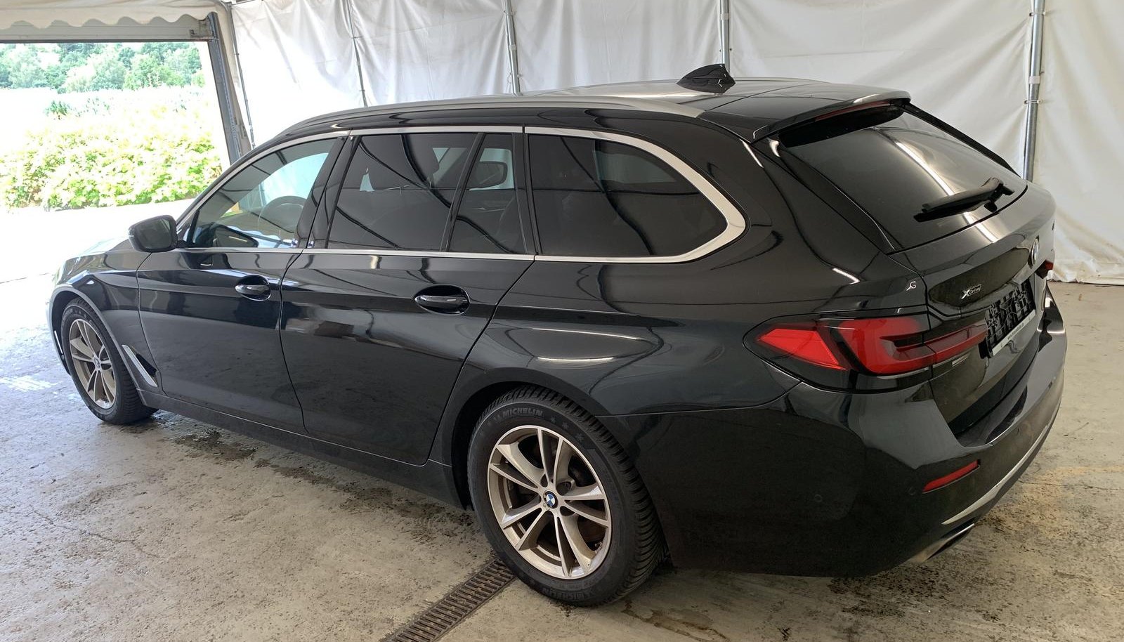 BMW 5 Luxury Line 8