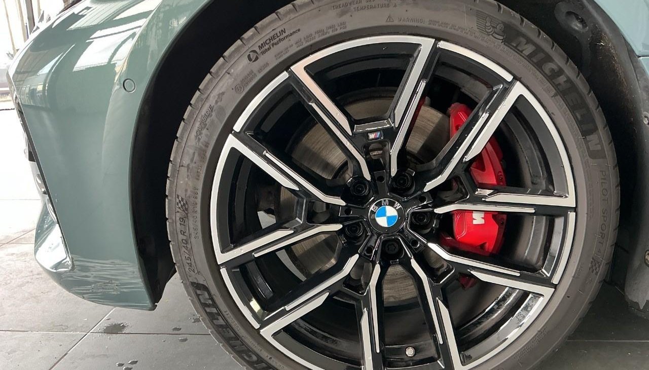 BMW 4 M Sport Pro 5