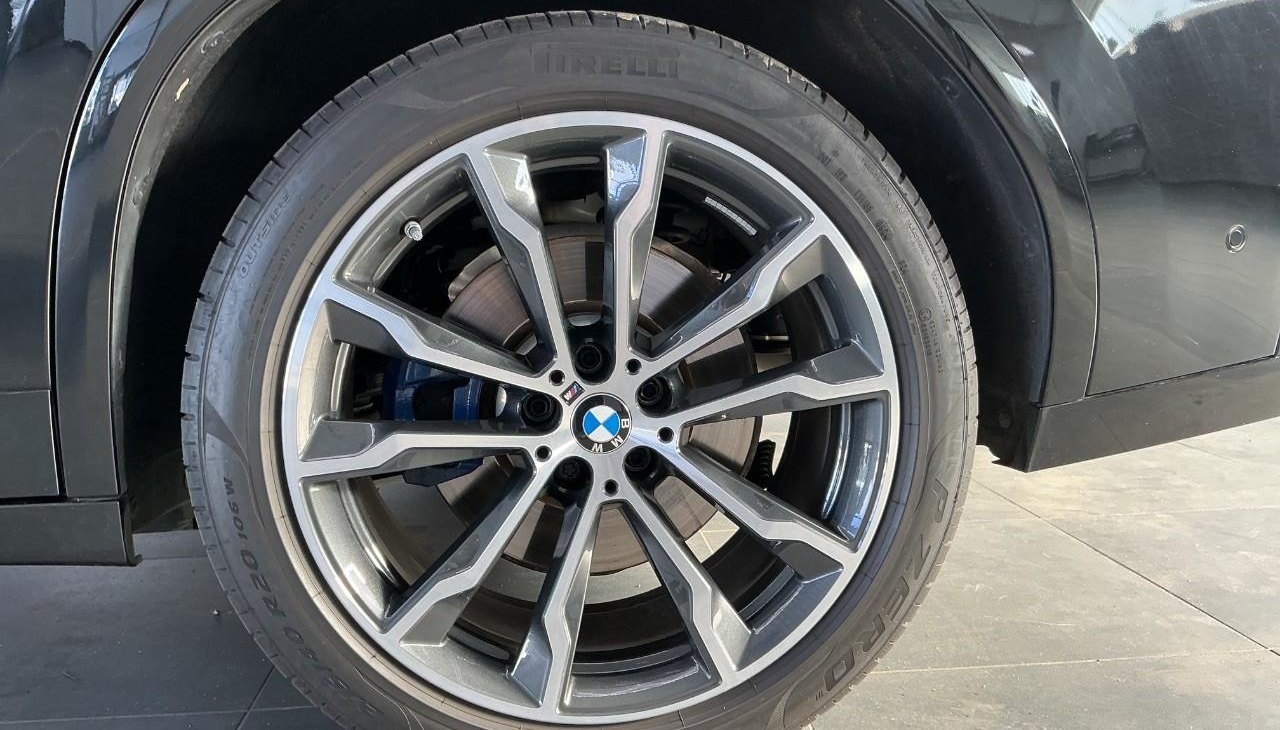 BMW X4 M Sport 5