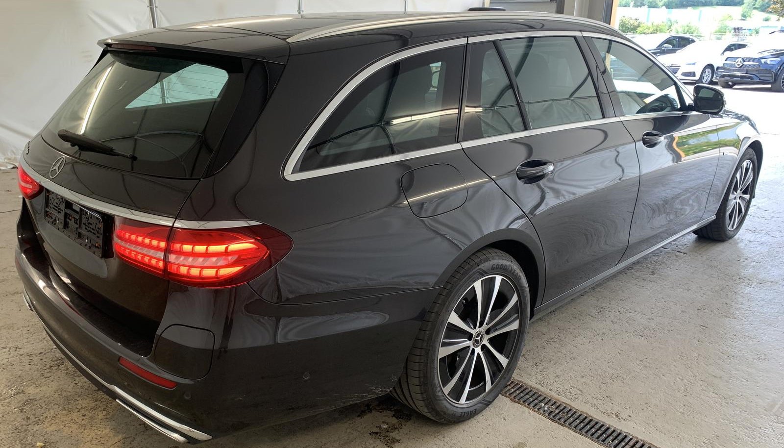 Mercedes-Benz E Avantgarde 5