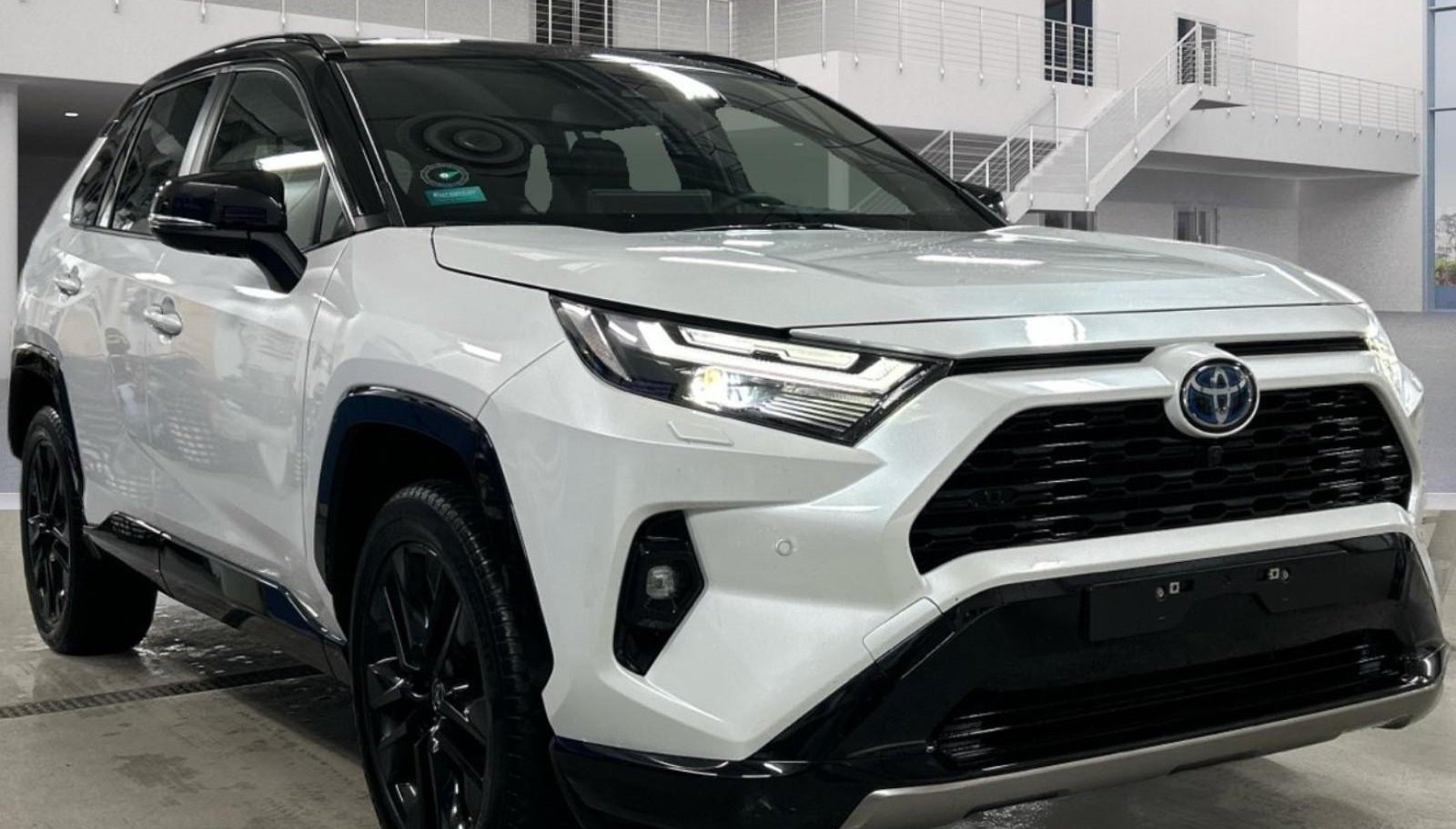 Toyota RAV Style 2