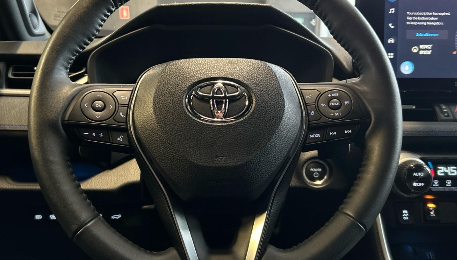Toyota RAV Style 8