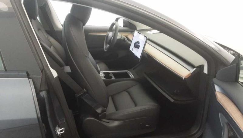 Tesla Model 3 Performance Dual AWD 6